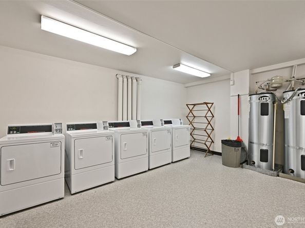 7021 Sand Point Wy B319, Seattle WA 98115