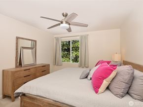 7021 Sand Point Wy B319, Seattle WA 98115