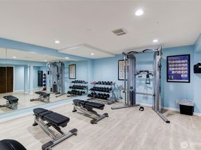 7021 Sand Point Wy B319, Seattle WA 98115