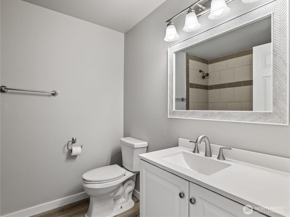 13041 12th Avenue SW, Burien WA 98146