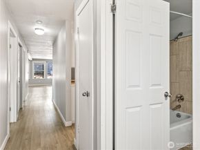 13041 12th Avenue SW, Burien WA 98146