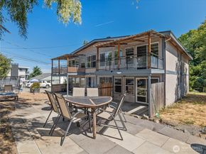 13041 12th Avenue SW, Burien WA 98146