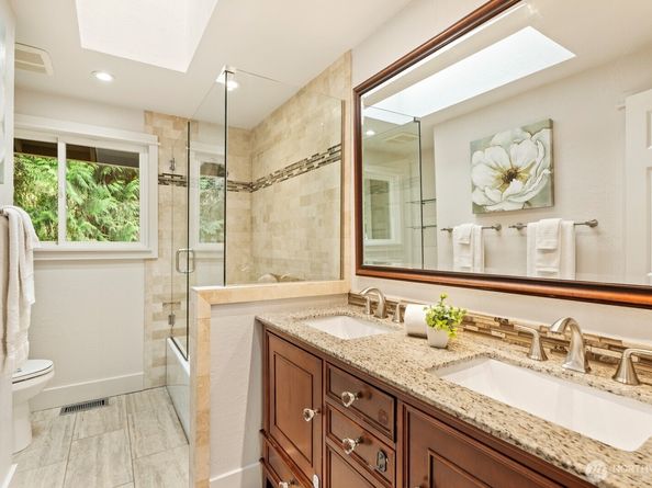 19507 NE 162nd Street, Woodinville WA 98077