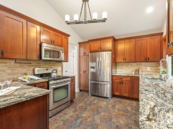 19507 NE 162nd Street, Woodinville WA 98077