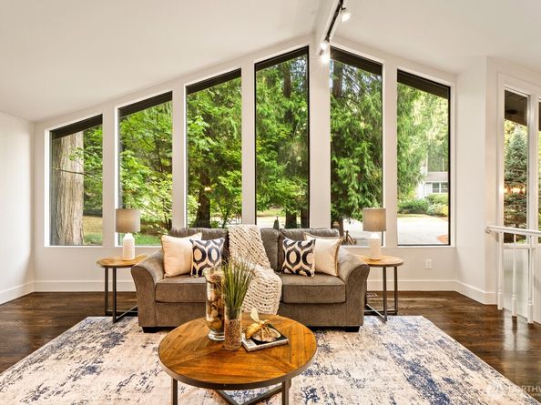 19507 NE 162nd Street, Woodinville WA 98077