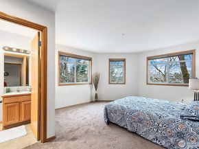 9517 35th Avenue NE 2A, Seattle WA 98115