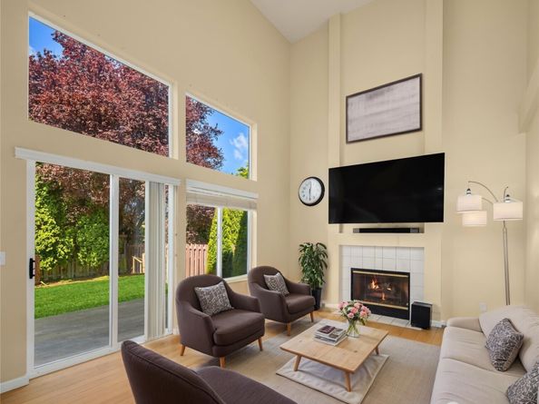23609 51st Avenue S 10, Kent WA 98032