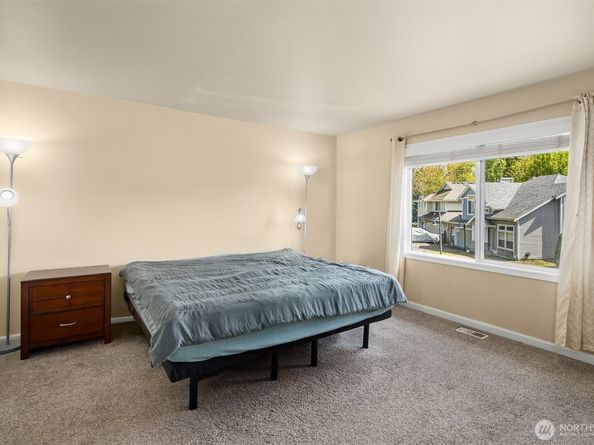 23609 51st Avenue S 10, Kent WA 98032