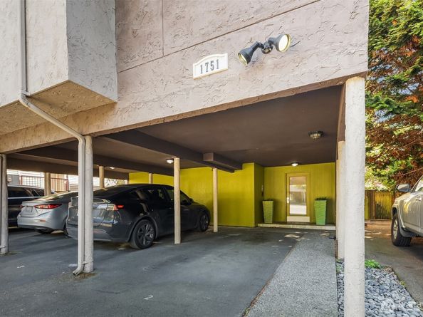1751 NW 58th Street 4, Seattle WA 98107