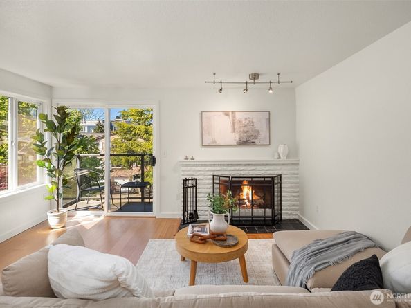 1751 NW 58th Street 4, Seattle WA 98107