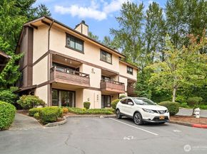 132 Summit Avenue N C1, Kent WA 98030