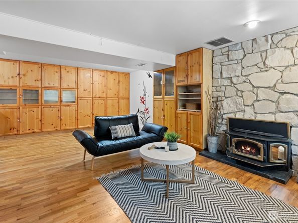 10438 NE 116th Street, Kirkland WA 98034