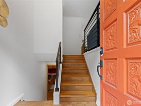 10438 NE 116th Street, Kirkland WA 98034