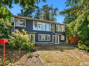 13302 Bitter Place N, Seattle WA 98133