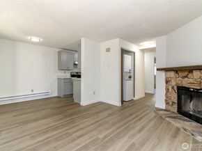 3435 Auburn Way S 6, Auburn WA 98092
