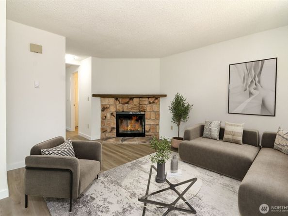 3435 Auburn Way S 6, Auburn WA 98092