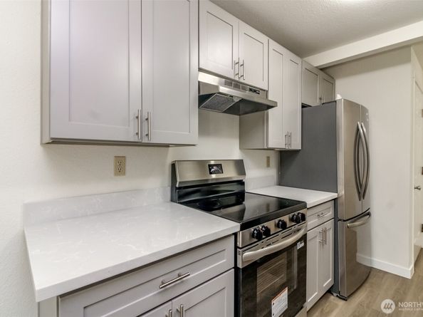 3435 Auburn Way S 6, Auburn WA 98092