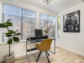 9512 1st Avenue NE 110, Seattle WA 98115
