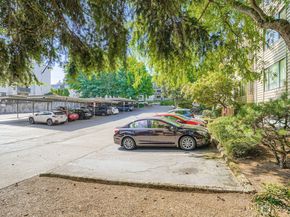 9512 1st Avenue NE 110, Seattle WA 98115