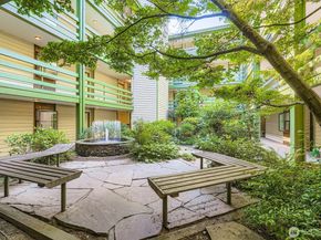 9512 1st Avenue NE 110, Seattle WA 98115