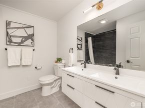 14866 NW 154th Place, Renton WA 98058