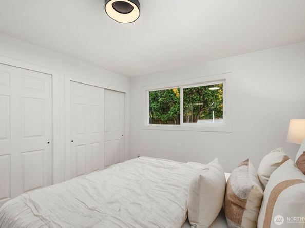 14866 NW 154th Place, Renton WA 98058