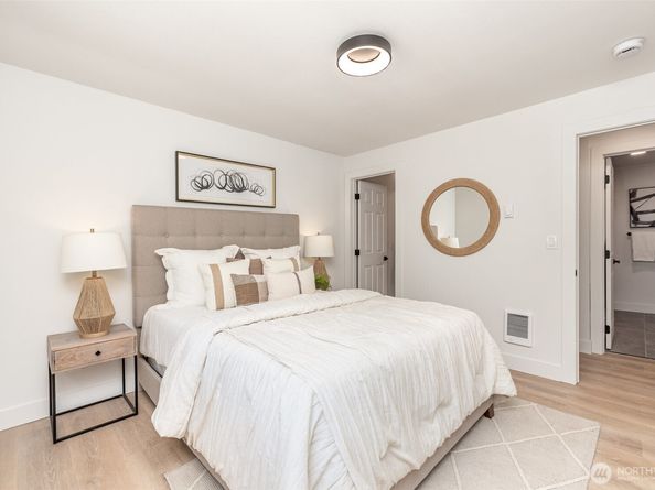 14866 NW 154th Place, Renton WA 98058