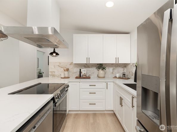14866 NW 154th Place, Renton WA 98058
