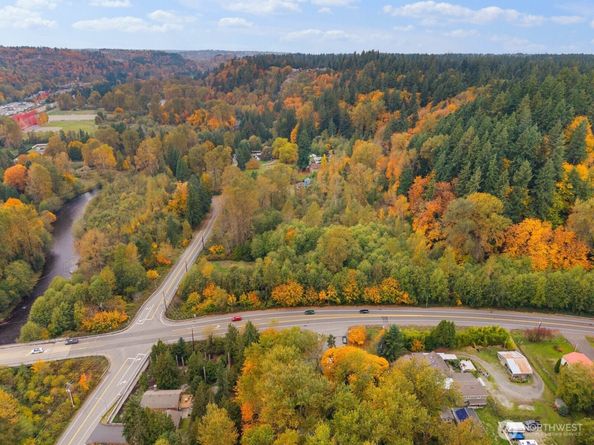 14866 NW 154th Place, Renton WA 98058