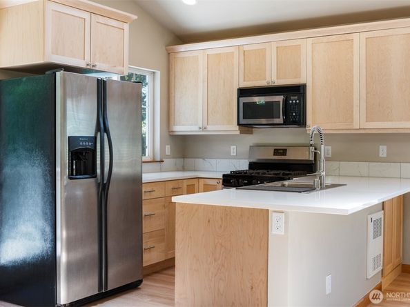 2446 SW Webster Street, Seattle WA 98106
