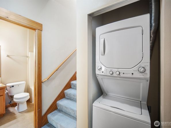 2446 SW Webster Street, Seattle WA 98106