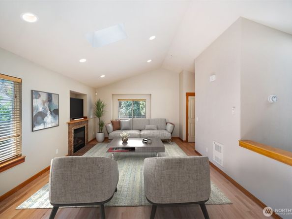 2446 SW Webster Street, Seattle WA 98106