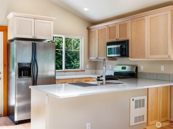 2446 SW Webster Street, Seattle WA 98106