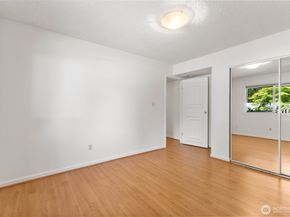 30202 30th Ave SW, Federal Way WA 98023