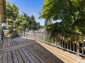 30202 30th Ave SW, Federal Way WA 98023
