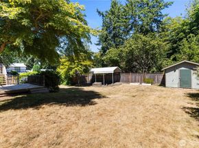 30202 30th Ave SW, Federal Way WA 98023