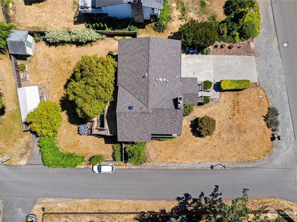 30202 30th Ave SW, Federal Way WA 98023
