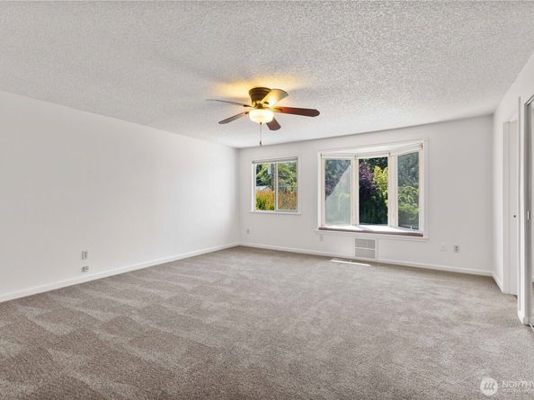 30202 30th Ave SW, Federal Way WA 98023