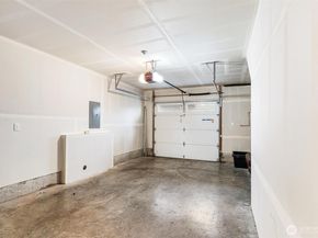 4290 S Greenbelt Station Drive, Seattle WA 98118