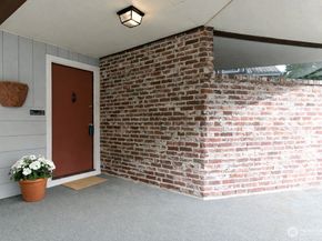 16107 81st Place NE, Kenmore WA 98028