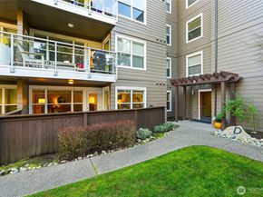 22910 90th Avenue W D105, Edmonds WA 98026