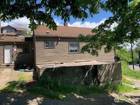 13076 Renton Avenue S, Renton WA 98178