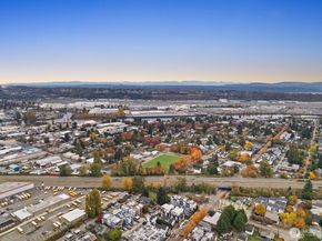 548 S Cloverdale Street D, Seattle WA 98108