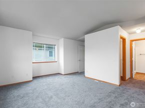 3225 156th Street SW 3, Lynnwood WA 98087