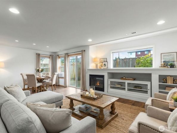 3225 156th Street SW 3, Lynnwood WA 98087