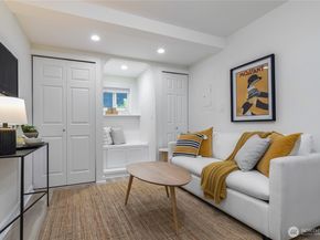 3026 26th Avenue W, Seattle WA 98199