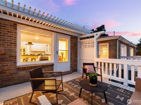 3026 26th Avenue W, Seattle WA 98199