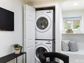 3026 26th Avenue W, Seattle WA 98199