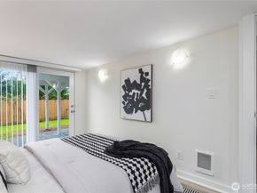 3026 26th Avenue W, Seattle WA 98199