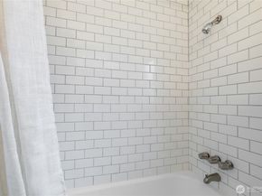 3026 26th Avenue W, Seattle WA 98199